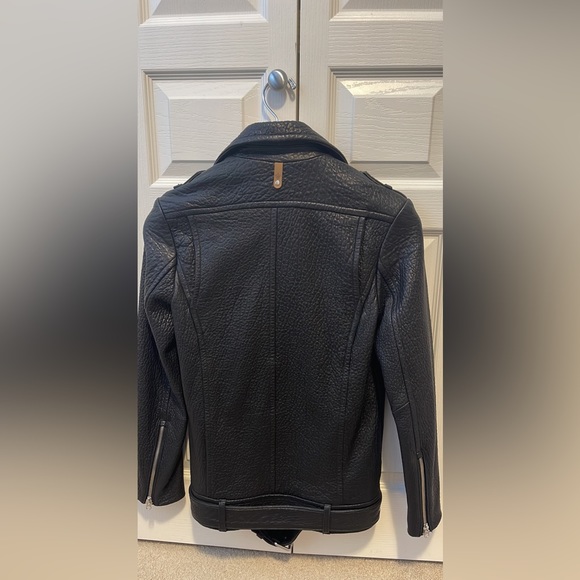 Like new Mackage Selene oversize biker leather jacket size XS - Picture 7 of 7